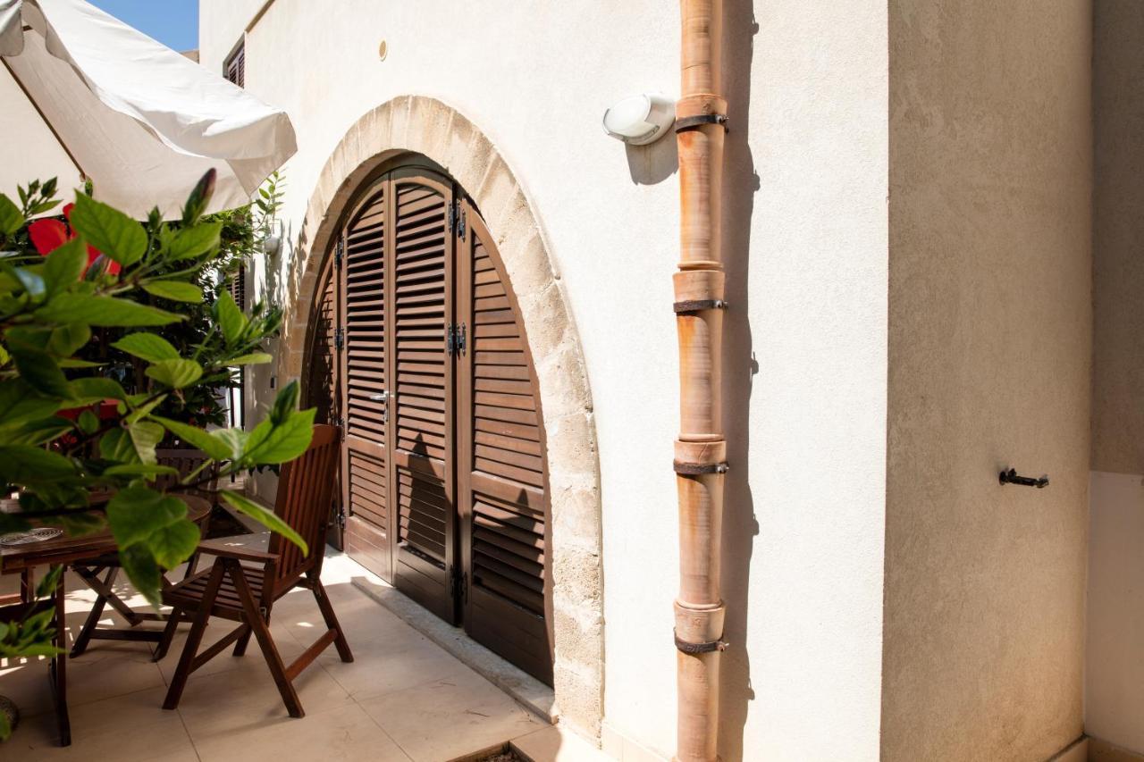 Il Borgo Del Principino Aparthotel Favignana Kültér fotó