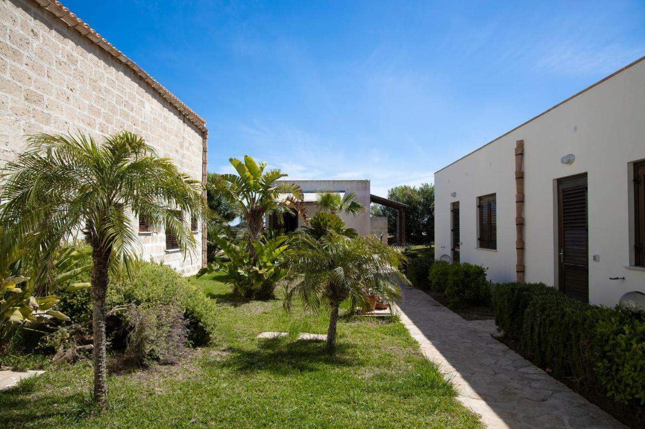 Il Borgo Del Principino Aparthotel Favignana Kültér fotó